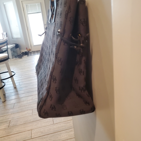 LARGE Dooney & Bourke bag - Picture 2 of 9